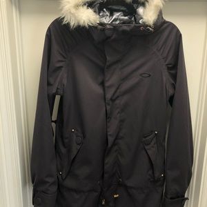 Oakley Gretchen purple snowboard winter  jacket.